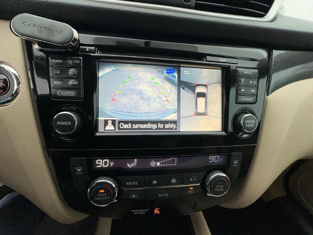 2016 Nissan Rogue Image 44