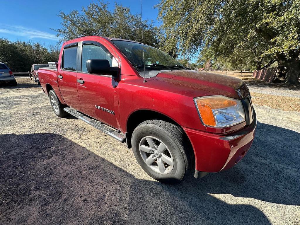 2014 Nissan Titan Image 3