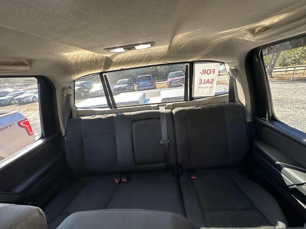 2014 Nissan Titan Image 25