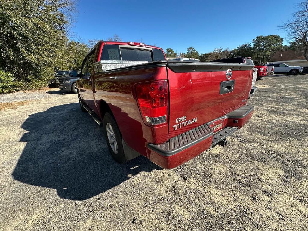 2014 Nissan Titan Image 31