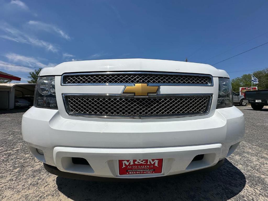 2013 Chevrolet Suburban Image 12