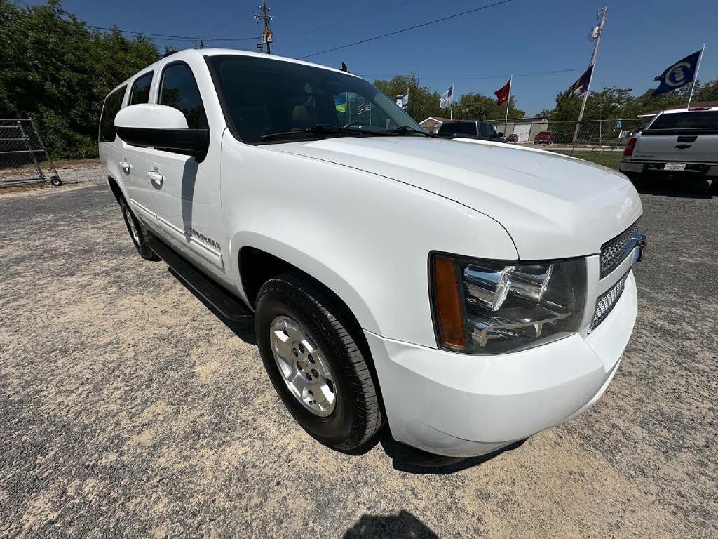 2013 Chevrolet Suburban Image 14