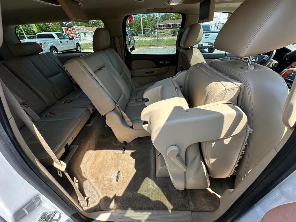 2013 Chevrolet Suburban Image 28