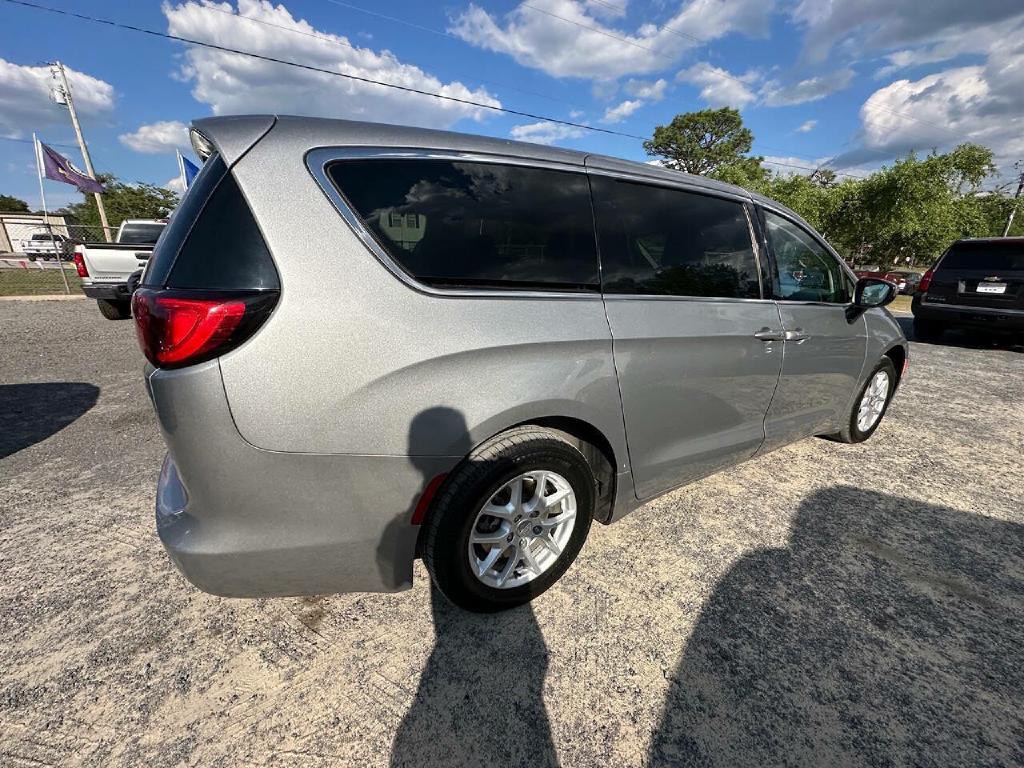 2017 Chrysler Pacifica Image 20