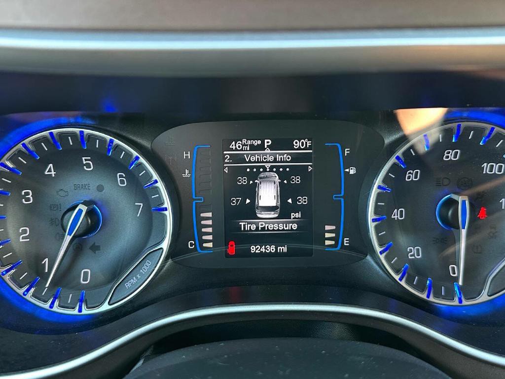 2017 Chrysler Pacifica Image 48