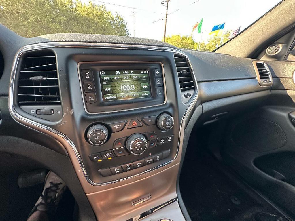 2016 Jeep Grand Cherokee Image 38