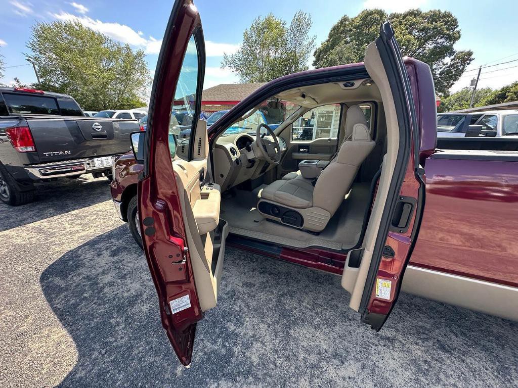 2006 Ford F-150 Image 32