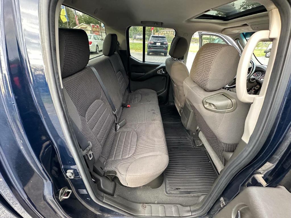 2008 Nissan Frontier Image 8