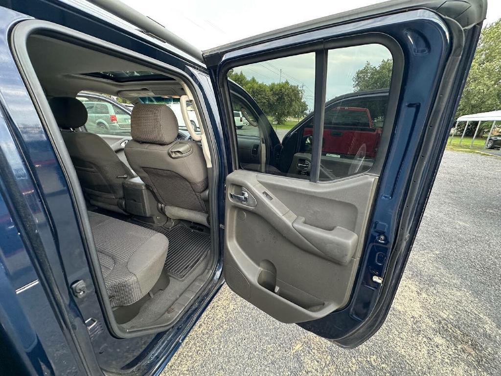 2008 Nissan Frontier Image 23
