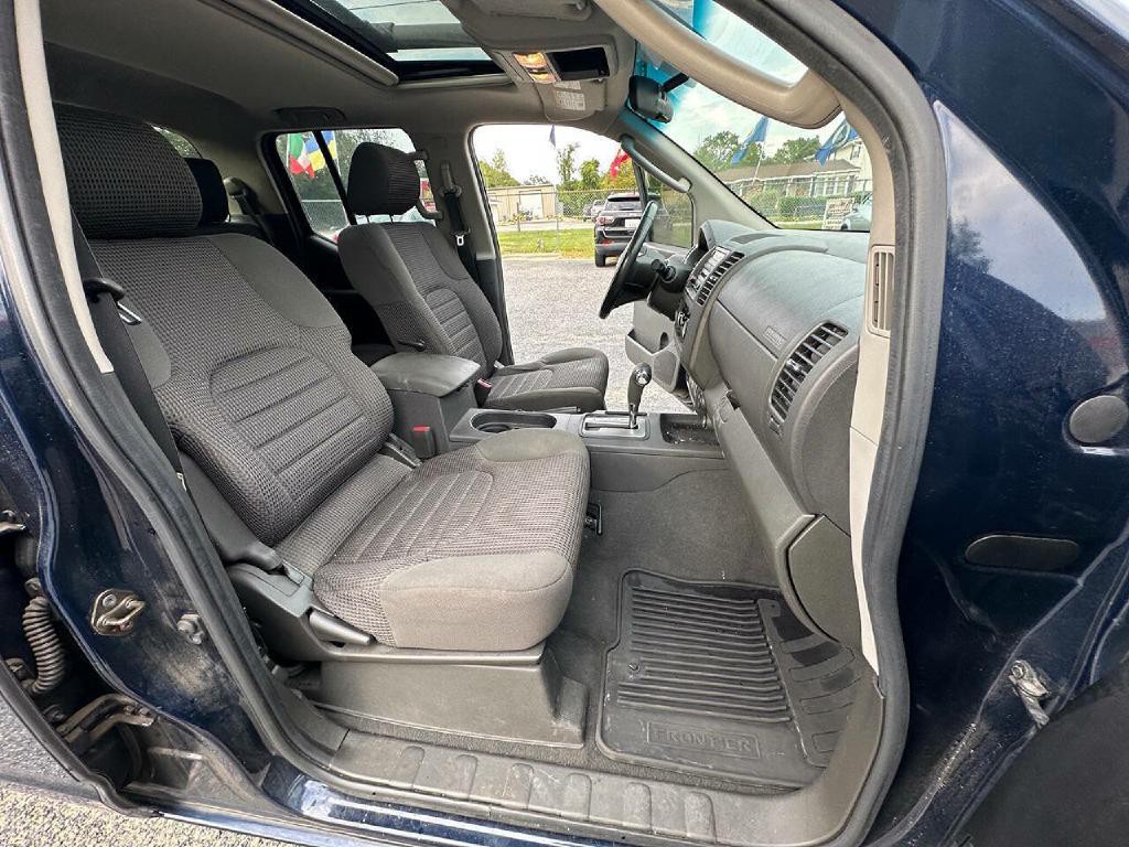 2008 Nissan Frontier Image 28