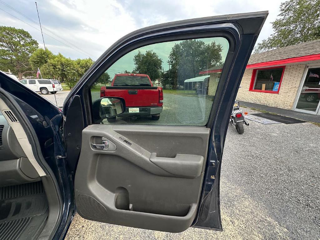 2008 Nissan Frontier Image 30