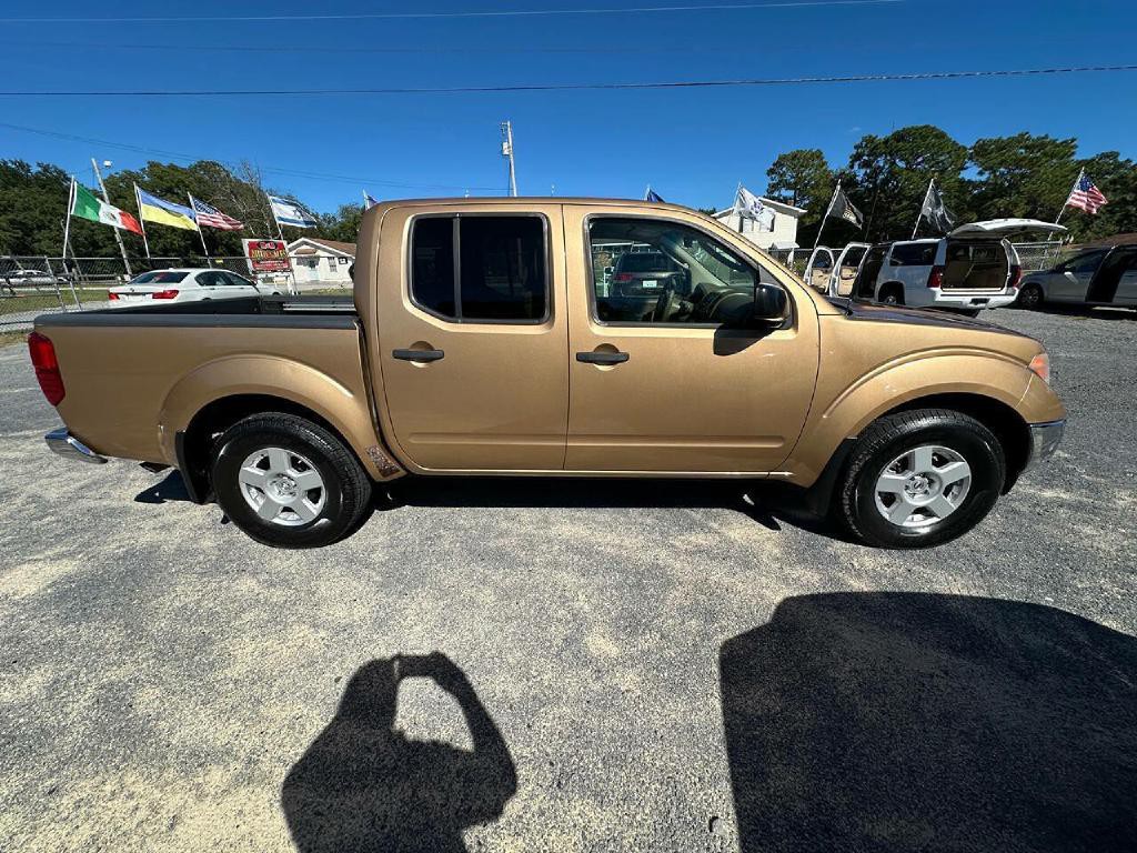 2005 Nissan Frontier Image 2
