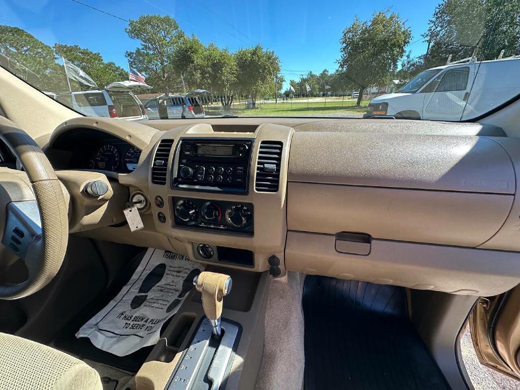 2005 Nissan Frontier Image 17