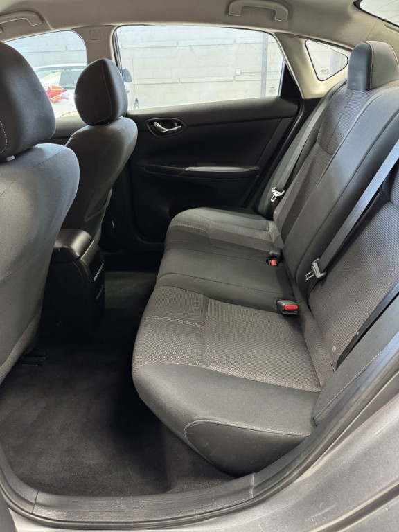 2018 Nissan Sentra Image 17