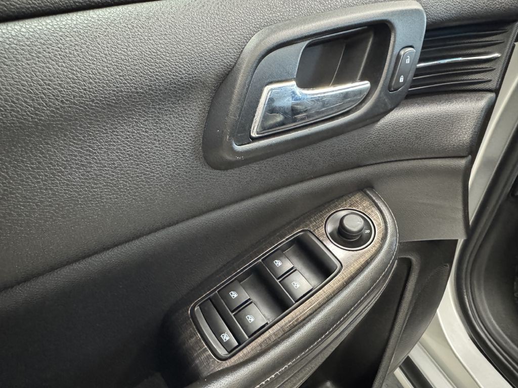 2016 Chevrolet Malibu Image 18