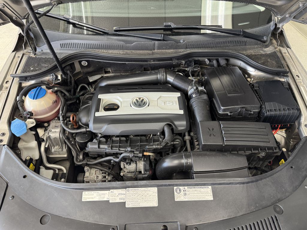 2013 Volkswagen CC Image 22