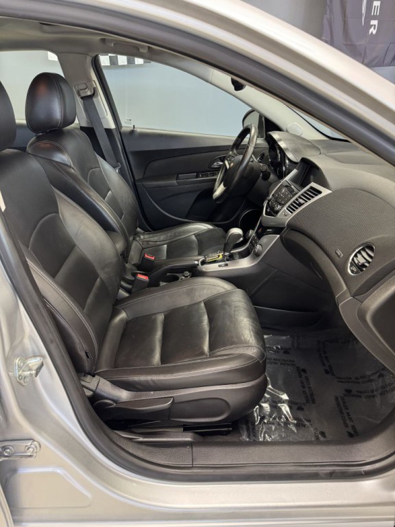 2015 Chevrolet Cruze Image 14