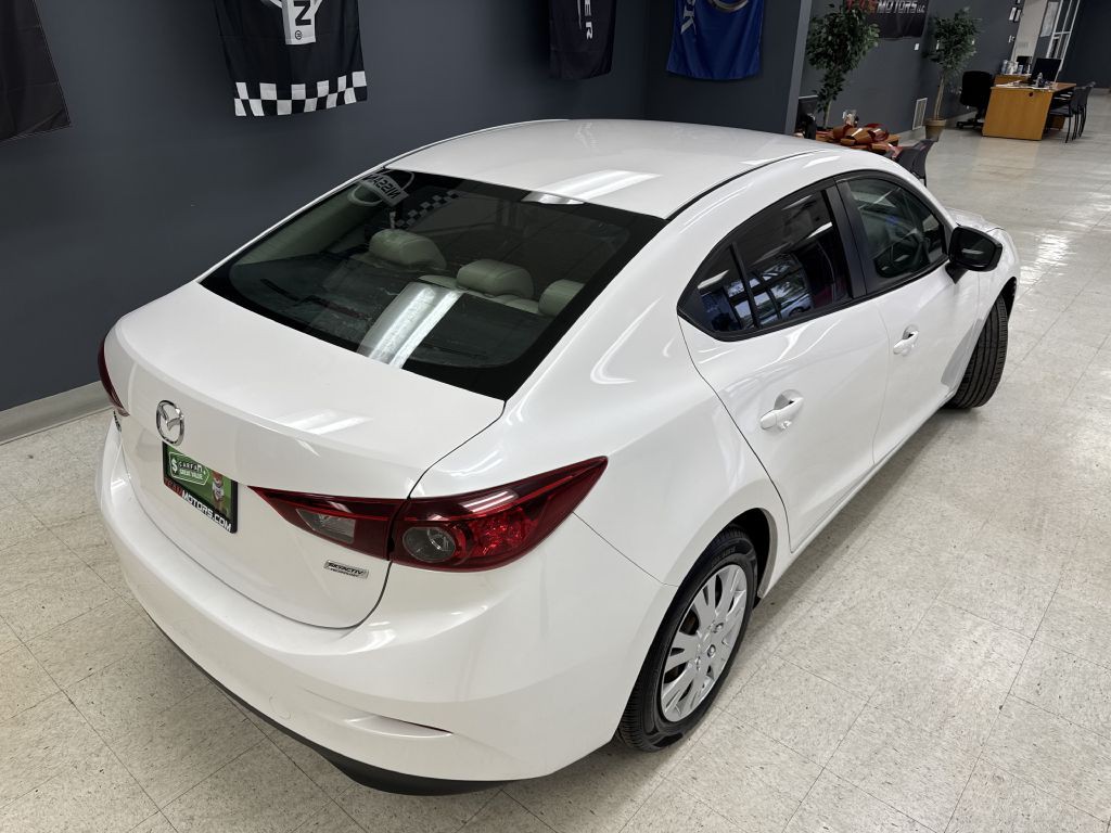 2015 Mazda Mazda3 Image 9