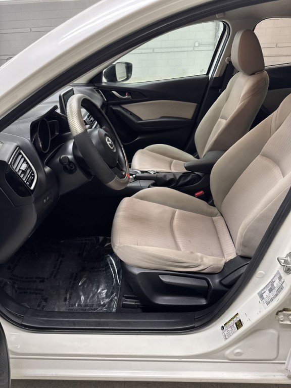 2015 Mazda Mazda3 Image 15