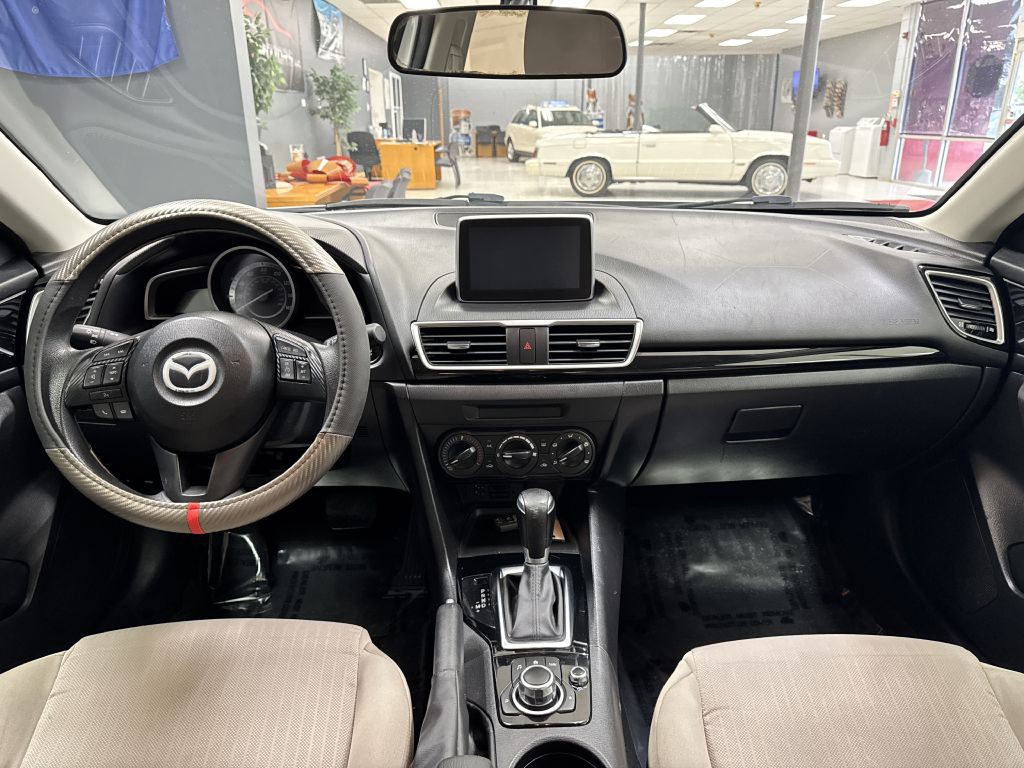 2015 Mazda Mazda3 Image 17