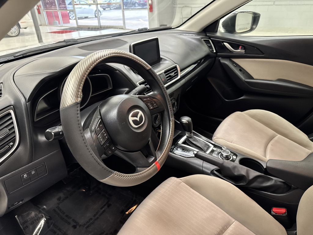 2015 Mazda Mazda3 Image 19