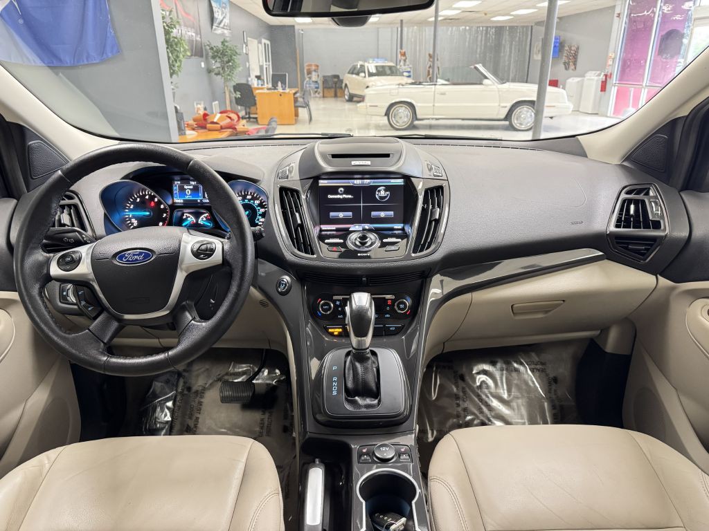 2015 Ford Escape Image 18