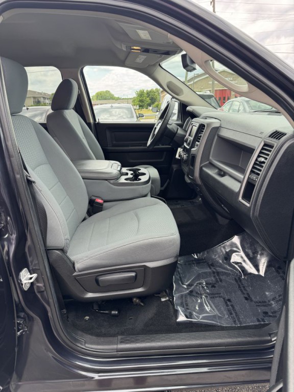 2013 RAM 1500 Image 17