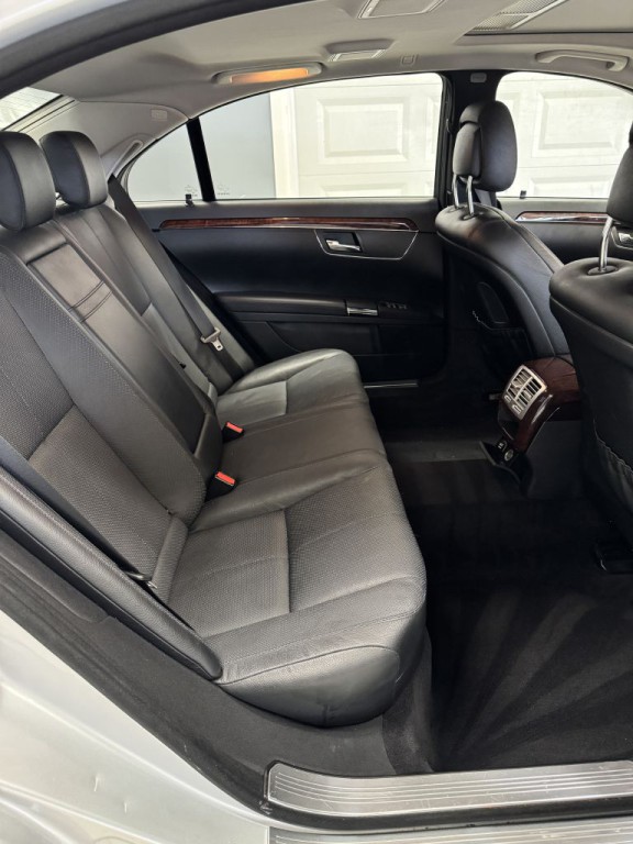 2008 Mercedes-Benz S-Class Image 13
