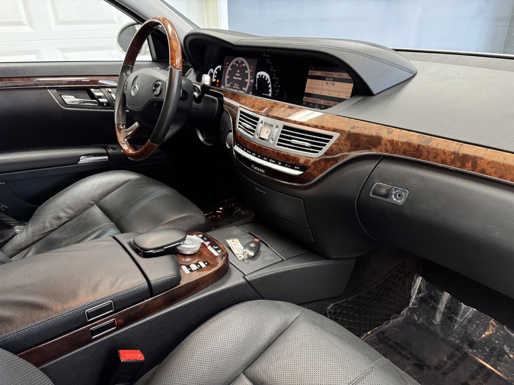 2008 Mercedes-Benz S-Class Image 18