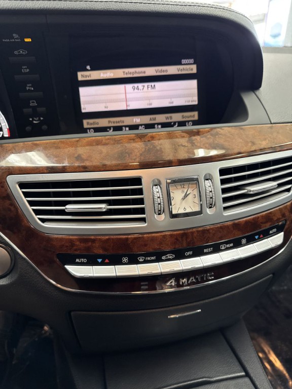 2008 Mercedes-Benz S-Class Image 26