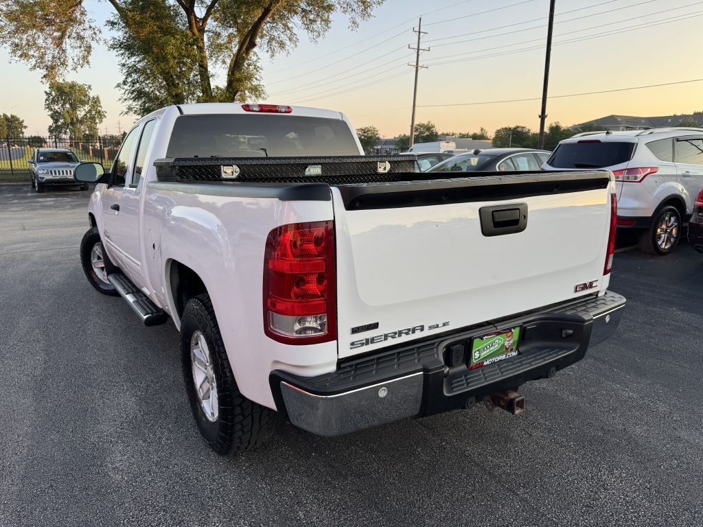 2011 GMC Sierra Image 9