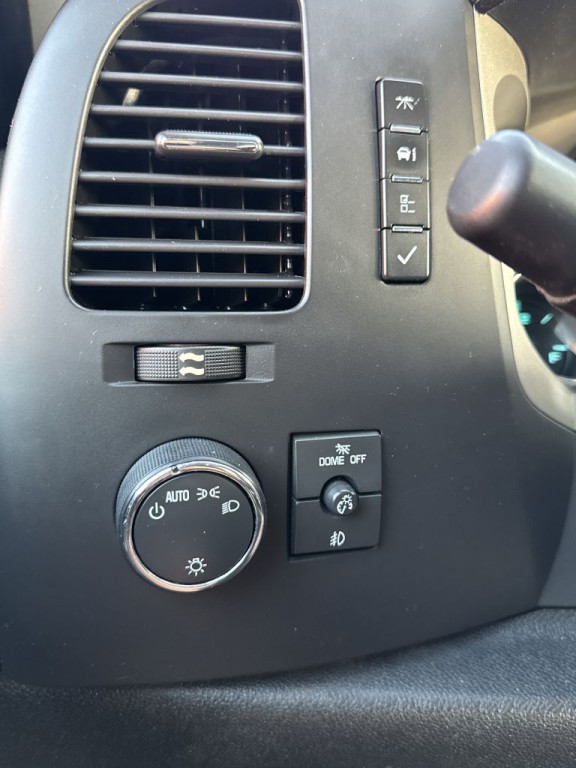 2011 GMC Sierra Image 26