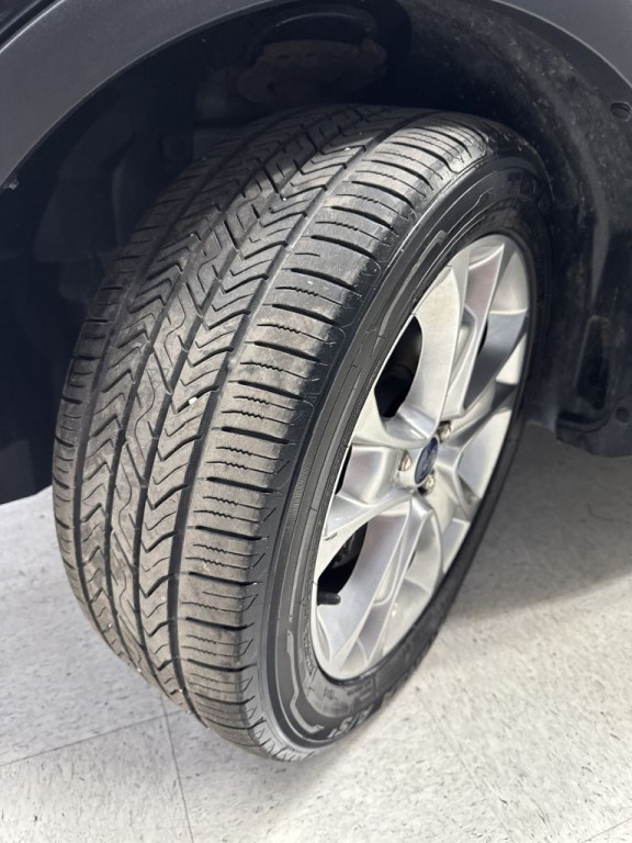 2015 Ford Escape Image 25