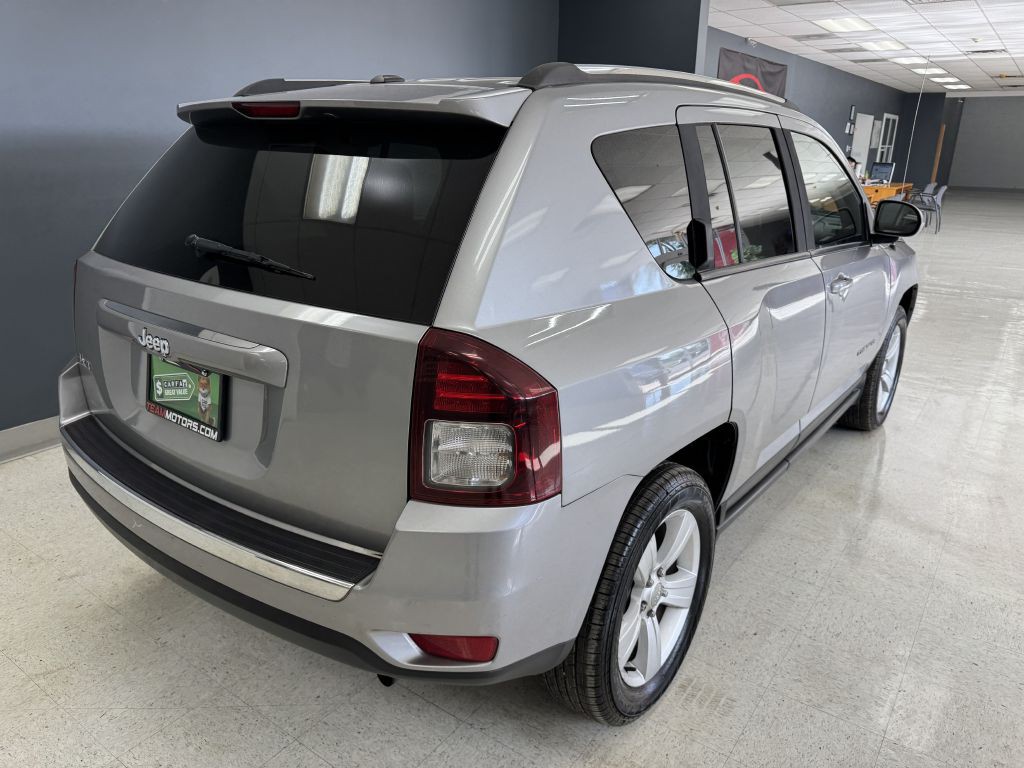 2015 Jeep Compass Image 7