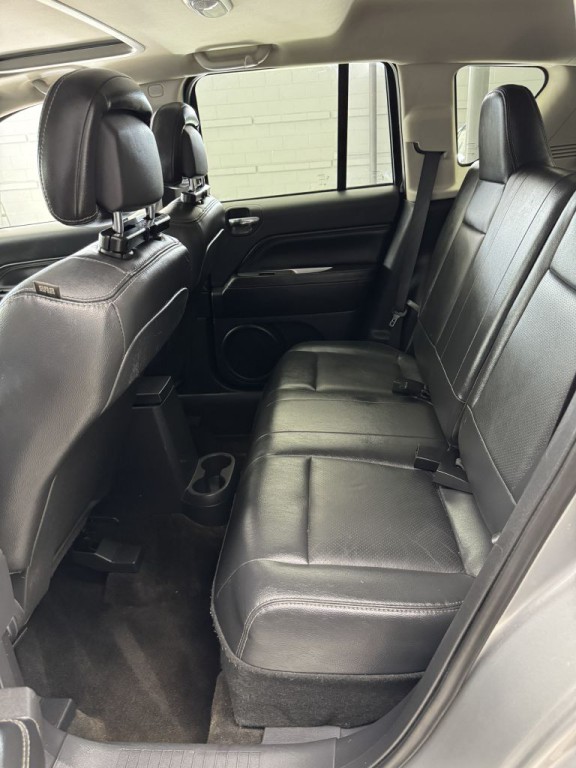 2015 Jeep Compass Image 14
