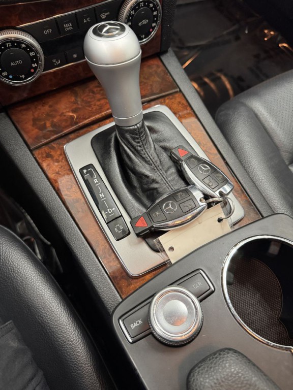2011 Mercedes-Benz C-Class Image 23