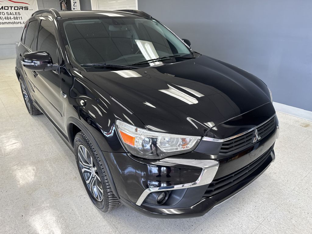 2016 Mitsubishi Outlander Image 3