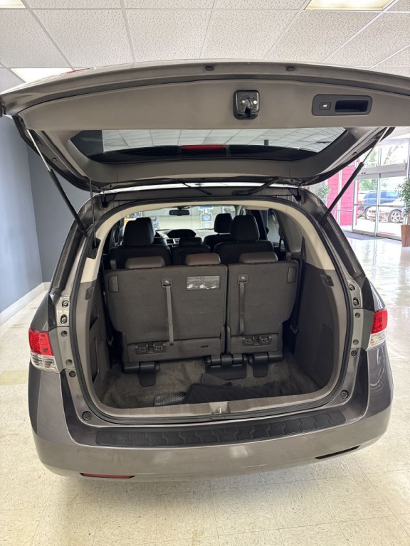 2014 Honda Odyssey Image 10
