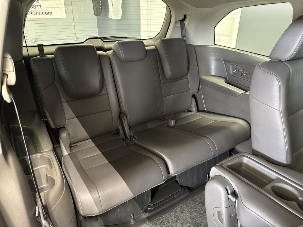2014 Honda Odyssey Image 12