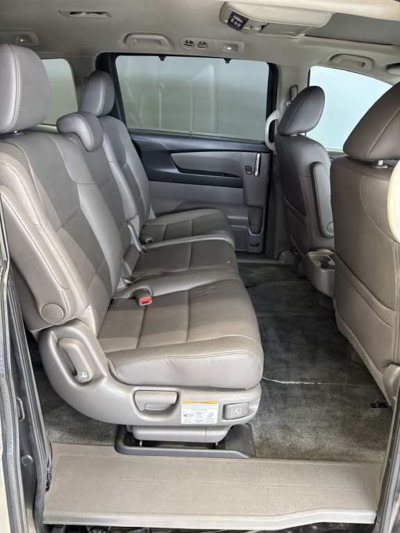 2014 Honda Odyssey Image 13