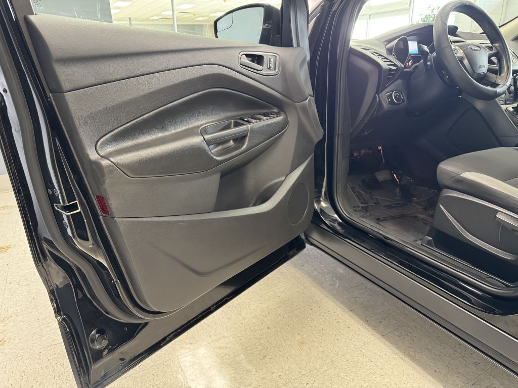 2016 Ford Escape Image 10