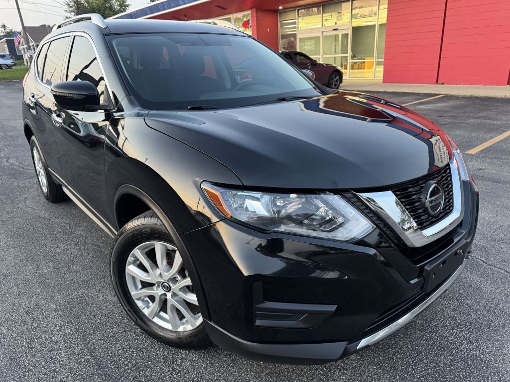 2018 Nissan Rogue Image 1