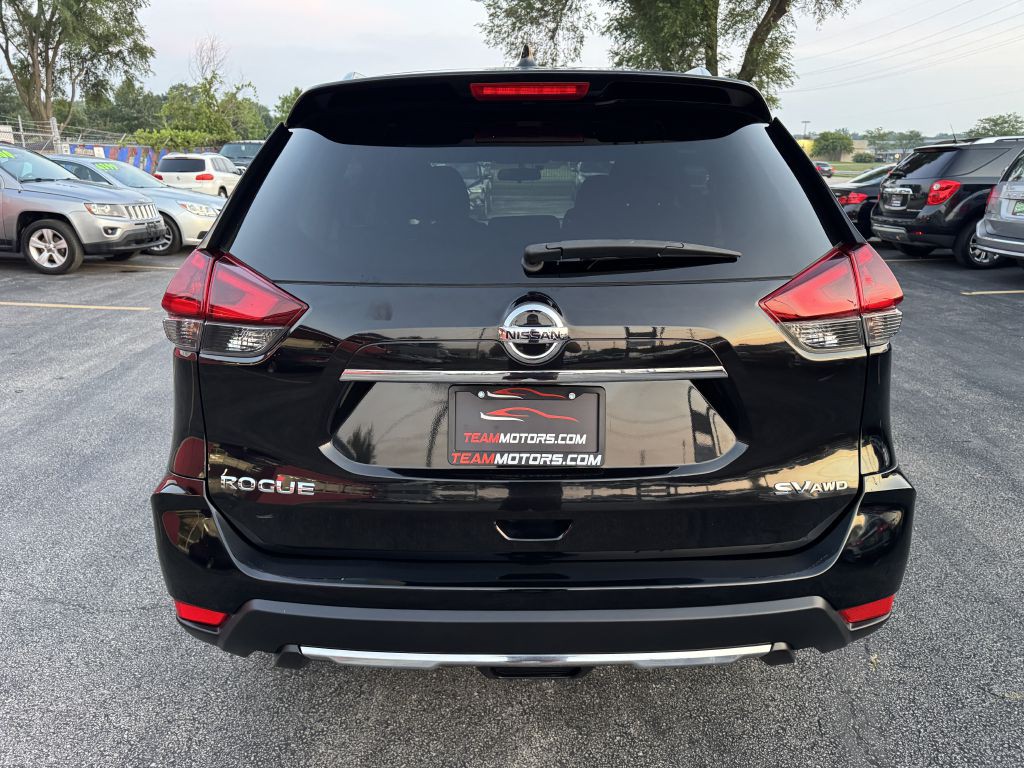 2018 Nissan Rogue Image 9