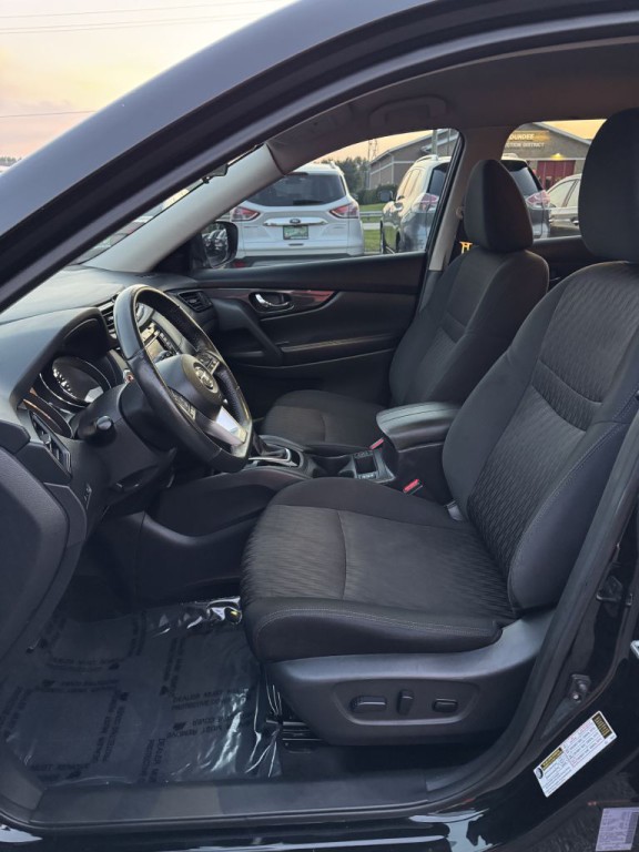 2018 Nissan Rogue Image 20