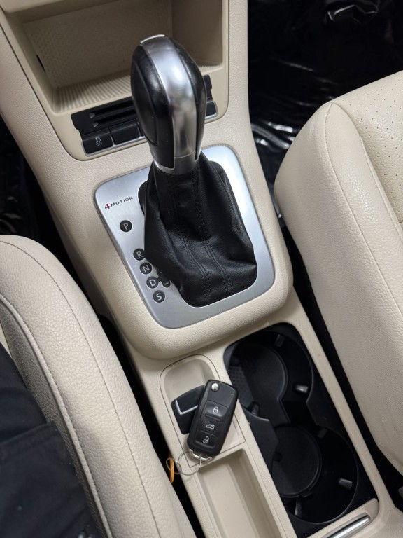 2013 Volkswagen Tiguan Image 23