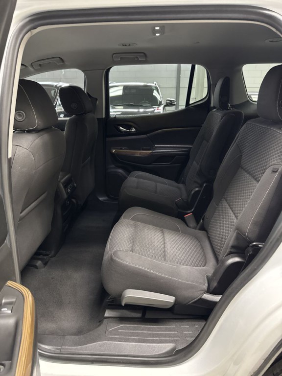 2018 GMC Acadia Image 17