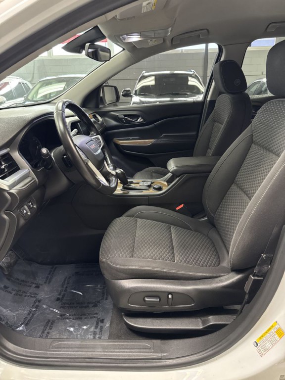 2018 GMC Acadia Image 19