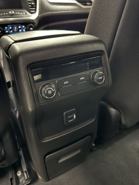 2018 GMC Acadia Image 23