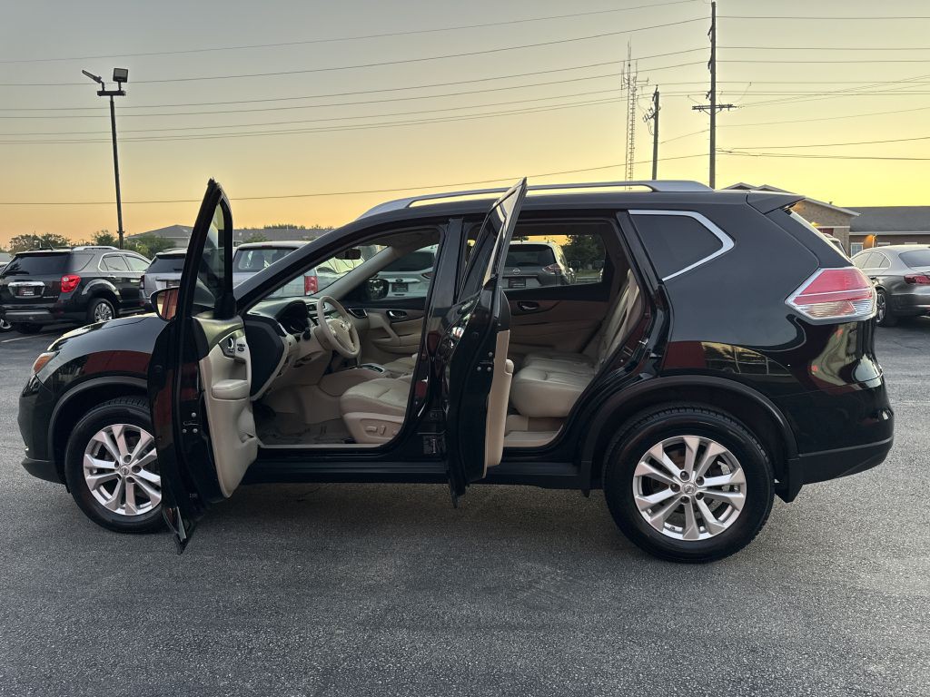 2015 Nissan Rogue Image 13