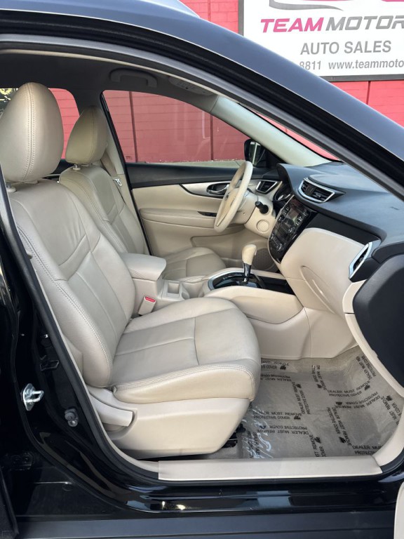 2015 Nissan Rogue Image 19